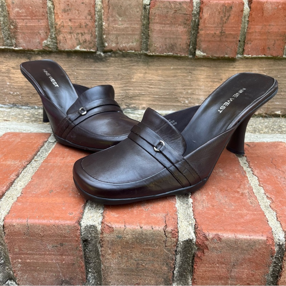 Vintage Y2K Nine West Dark Brown Leather Backless Heeled Loafer Mules Size 8.5
